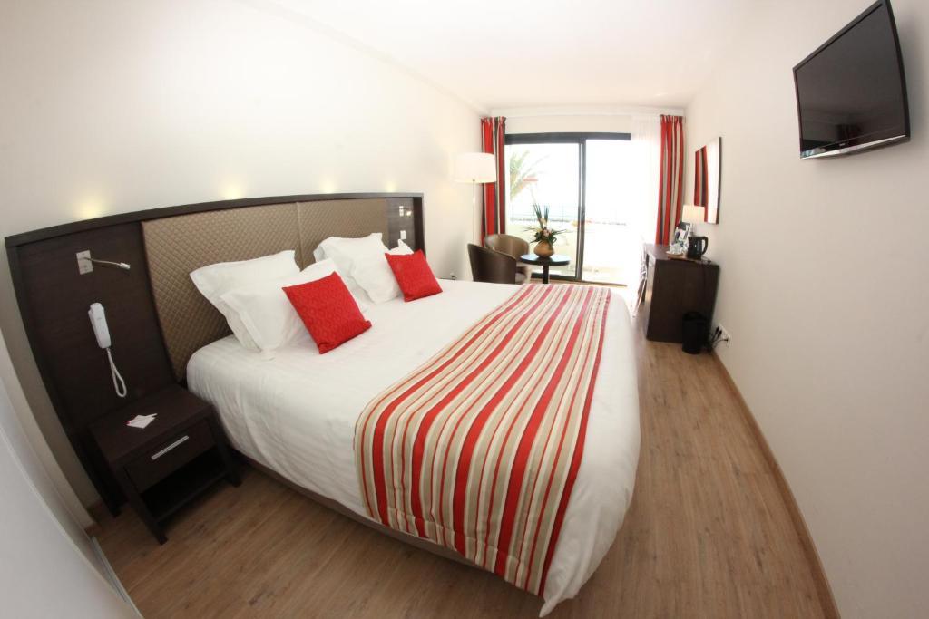 לה-גרו-דו-רואה Hotel Restaurant Splendid Camargue חדר תמונה